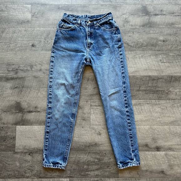 Vintage LL Bean 80โs/90โs High Waist Straight Leg Mid Wash Jeans size 26โ - Picture 1 of 11